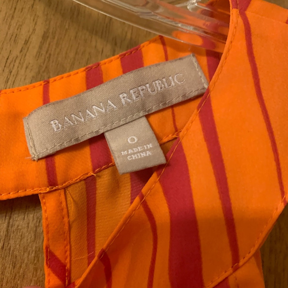 Banana republic sheer top.  New without tags.